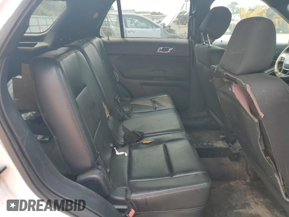 2017 Ford Police Interceptor Utility с VIN 1FM5K8AR5HGD59290, выставлен на аукционе Copart как лот 67779324 с пробегом 116 769 миль миль и На запчасти • Non repairable. История ставок и продаж доступна на DreamBid. Изображение 11.