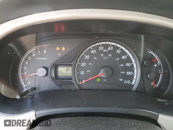 2014 Toyota Sienna LE with VIN 5TDJK3DCXES078004, listed as a Copart auction lot 48161085 with 220,254 mi miles and Clean Title. Bid and sale history available at DreamBid. Image 9.