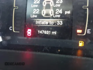 2016 Jeep Cherokee Altitude with VIN 1C4PJLABXGW323881, listed as a IAAI auction lot 42289189 with 147,631 mi miles and . Bid and sale history available at DreamBid. Image 15.