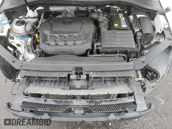2018 Volkswagen Tiguan SEL with VIN 3VV3B7AX1JM090285, listed as a Copart auction lot 60719875 with 91,381 mi miles and Salvage title. Bid and sale history available at DreamBid. Image 12.