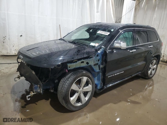 2014 Jeep Grand Cherokee Overland with VIN 1C4RJFCM2EC298661, listed as a Copart auction lot 81331004 with 245,716 mi miles and Salvage Title. Bid and sale history available at carsss.com. Image 1.