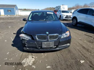 2006 BMW 3 Series 330xi with VIN WBAVD33556KV63980, listed as a Copart auction lot 46863195 with 207,042 mi miles and Clean Title. Bid and sale history available at carsss.com. Image 5.