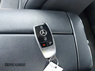2019 Mercedes-Benz E 300 with VIN WDDZF4KB3KA525715, listed as a IAAI auction lot 42296724 with 62,730 mi miles and . Bid and sale history available at DreamBid. Image 11.
