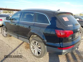 2011 Audi Q7 Premium Plus z VIN WA1LGAFE3BD001487, wystawiony jako IAAI lot #40951163 z przebiegiem 168 570 mil mil oraz . Historia ofert i sprzedaży dostępna na DreamBid. Obrazek 3.
