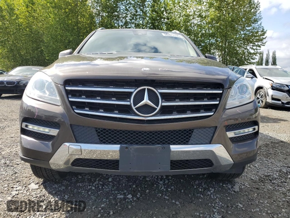 2015 Mercedes-Benz M 350 with VIN 4JGDA5JB9FA553014, listed as a Copart auction lot 55325335 with 122,313 mi miles and Salvage Title. Bid and sale history available at DreamBid. Image 5.