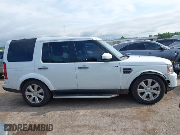 2015 Land Rover LR4 HSE with VIN SALAG2V60FA771644, listed as a IAAI auction lot 42364705 with 126,533 mi miles and . Bid and sale history available at DreamBid. Image 13.