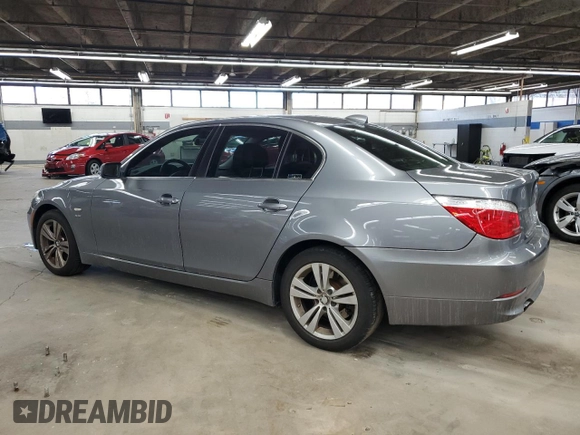 2010 BMW 5 Series 528i xDrive with VIN WBANV1C59AC157284, listed as a Copart auction lot 47146375 with 168,240 mi miles and Clean Title. Bid and sale history available at carsss.com. Image 2.