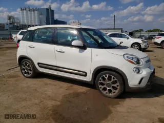 2014 FIAT 500L Trekking with VIN ZFBCFADH2EZ006597, listed as a Copart auction lot 71991734 with 126,092 mi miles and Salvage Title. Bid and sale history available at carsss.com. Image 4.