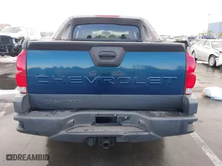 2006 Chevrolet Avalanche Z71 with VIN 3GNEK12Z36G131825, listed as a IAAI auction lot 41095431 with 349,879 mi miles. Bid and sale history available at carsss.com. Image 16.