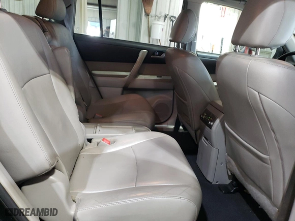 2013 Toyota Highlander with VIN 5TDBK3EH8DS242573, listed as a Copart auction lot 41756835 with 194,934 mi miles and Salvage Title. Bid and sale history available at carsss.com. Image 11.