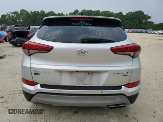 2017 Hyundai Tucson Value with VIN KM8J3CA22HU354809, listed as a Copart auction lot 55168544 with 0 mi miles and Non Repairable. Bid and sale history available at carsss.com. Image 6.