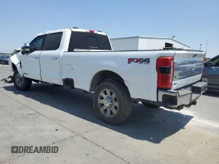 2023 Ford F-350 XL z VIN 1FT8W3BM3PED98143, wystawiony jako Copart lot #64438425 z przebiegiem Nie podano mil oraz Szkoda całkowita • Salvage title. Historia ofert i sprzedaży dostępna na DreamBid. Obrazek 2.