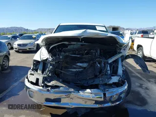 2015 Ram 1500 Laramie Longhorn z VIN 1C6RR7PM0FS508634, wystawiony jako IAAI lot #42125870 z przebiegiem Nie podano mil oraz . Historia ofert i sprzedaży dostępna na DreamBid. Obrazek 6.