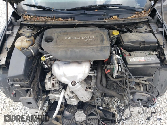 2016 Chrysler 200 S z VIN 1C3CCCBB7GN127902, wystawiony jako Copart lot #57384865 z przebiegiem 109 212 mil mil oraz Szkoda całkowita • Salvage title. Historia ofert i sprzedaży dostępna na DreamBid. Obrazek 11.
