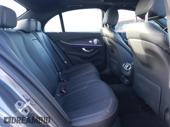2019 Mercedes-Benz E 450 with VIN WDDZF6JBXKA606613, listed as a Copart auction lot 87020534 with 13,858 mi miles and Salvage Title. Bid and sale history available at DreamBid. Image 10.
