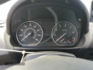 2013 BMW 1 Series 128i с VIN WBAUL7C51DVU08344, выставлен на аукционе Copart как лот 54878515 с пробегом Не указан миль и Списание • Salvage title. История ставок и продаж доступна на DreamBid. Изображение 9.