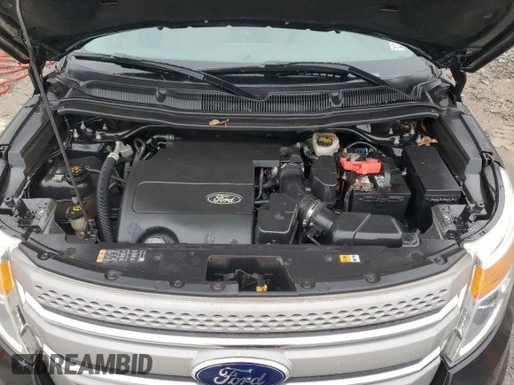 2015 Ford Explorer z VIN 1FM5K8B80FGA75472, wystawiony jako Copart lot #60900685 z przebiegiem 232 029 mil mil oraz Czysty tytuł • Clean title. Historia ofert i sprzedaży dostępna na DreamBid. Obrazek 12.