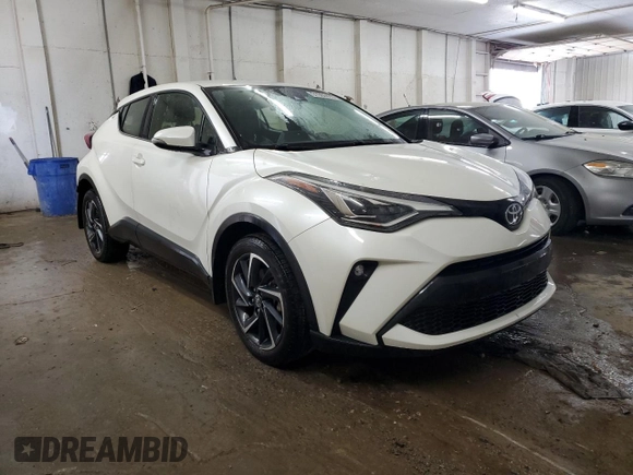 2020 Toyota C-HR LE with VIN JTNKHMBX4L1083011, listed as a Copart auction lot 51684435 with 43,490 mi miles and Salvage Title. Bid and sale history available at carsss.com. Image 4.