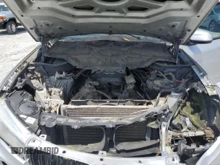 2015 BMW X5 xDrive50i z VIN 5UXKR6C50F0J75350, wystawiony jako Copart lot #55146105 z przebiegiem Nie podano mil oraz Szkoda całkowita • Salvage title. Historia ofert i sprzedaży dostępna na DreamBid. Obrazek 12.