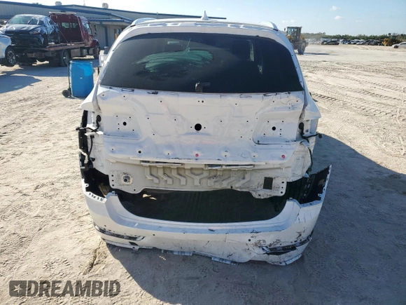2022 Genesis GV80 z VIN KMUHCESC6NU084580, wystawiony jako Copart lot #42295215 z przebiegiem 45 768 mil mil oraz Szkoda całkowita • Salvage title. Historia ofert i sprzedaży dostępna na DreamBid. Obrazek 6.