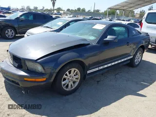 2007 Ford Mustang Deluxe with VIN 1ZVFT80N475280060, listed as a IAAI auction lot 42549286 with 167,289 mi miles and . Bid and sale history available at DreamBid. Image 2.