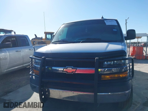 2019 Chevrolet Express Passenger LT with VIN 1GAZGPFG8K1253265, listed as a IAAI auction lot 41749111 with 65,070 mi miles and . Bid and sale history available at DreamBid. Image 12.