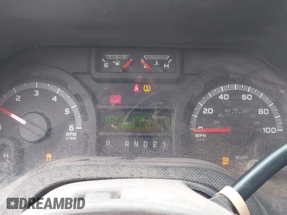 2014 Ford Econoline Passenger XL с VIN 1FBNE3BL2EDA82334, выставлен на аукционе IAAI как лот 42314725 с пробегом 86 887 миль миль и . История ставок и продаж доступна на DreamBid. Изображение 7.