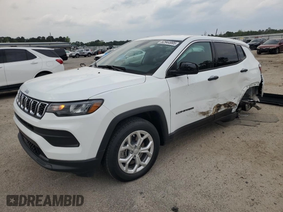 2024 Jeep Compass Sport z VIN 3C4NJDAN8RT157988, wystawiony jako Copart lot #52944995 z przebiegiem 7 740 mil mil oraz Szkoda całkowita • Salvage title. Historia ofert i sprzedaży dostępna na DreamBid. Obrazek 1.
