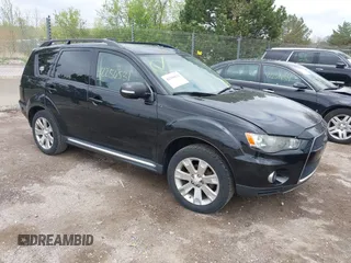 2011 Mitsubishi Outlander SE z VIN JA4AS3AW5BU013447, wystawiony jako IAAI lot #42256531 z przebiegiem 219 832 mil mil oraz . Historia ofert i sprzedaży dostępna na DreamBid. Obrazek 1.