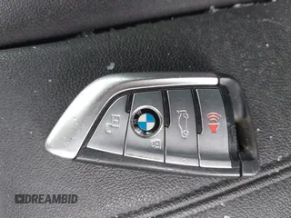 2021 BMW X5 sDrive40i with VIN 5UXCR4C05M9G12770, listed as a IAAI auction lot 41411950 with 1 mi miles. Bid and sale history available at carsss.com. Image 11.