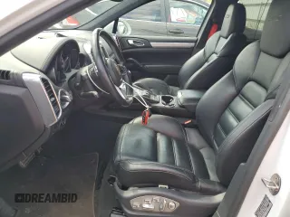 2016 Porsche Cayenne GTS with VIN WP1AD2A20GLA76331, listed as a Copart auction lot 49819255 with 39,040 mi miles and Salvage title. Bid and sale history available at DreamBid. Image 7.