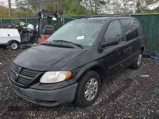 2006 Dodge Caravan SE z VIN 1D4GP25R26B728299, wystawiony jako IAAI lot #42235917 z przebiegiem Nie podano mil oraz . Historia ofert i sprzedaży dostępna na DreamBid. Obrazek 2.