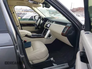 2020 Land Rover Range Rover Autobiography с VIN SALGV5SE8LA598884, выставлен на аукционе IAAI как лот 41687574 с пробегом 80 532 миль миль и . История ставок и продаж доступна на DreamBid. Изображение 5.
