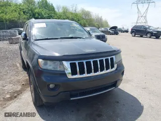 2011 Jeep Grand Cherokee Limited with VIN 1J4RR5GT4BC631789, listed as a IAAI auction lot 42088795 with 115,494 mi miles. Bid and sale history available at carsss.com. Image 6.