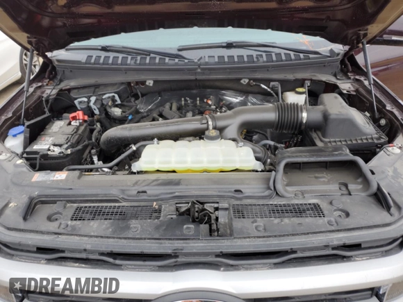 2024 Ford Expedition Max XLT with VIN 1FMJK1H85REA64304, listed as a Copart auction lot 44801765 with 7,635 mi miles and Salvage title. Bid and sale history available at DreamBid. Image 12.