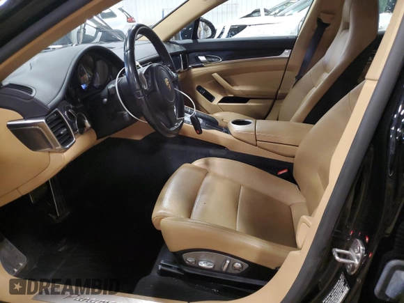 2015 Porsche Panamera 4 with VIN WP0AA2A74FL005850, listed as a Copart auction lot 52000275 with 72,641 mi miles and Clean Title. Bid and sale history available at DreamBid. Image 7.