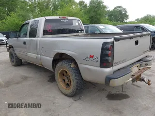 2004 Chevrolet Silverado 1500 Z71 with VIN 1GCEK19T34E275972, listed as a IAAI auction lot 42183270 with 234,677 mi miles and . Bid and sale history available at DreamBid. Image 3.