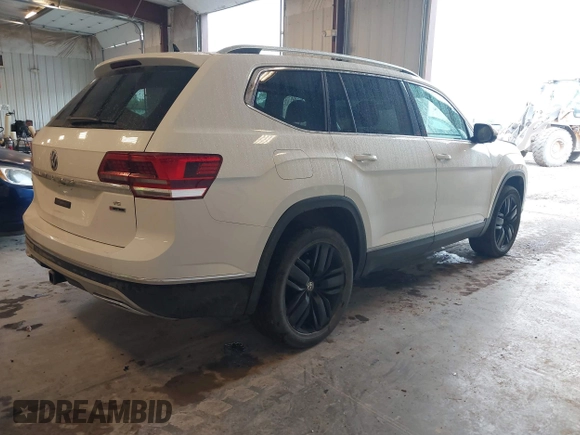 2018 Volkswagen Atlas SEL Premium with VIN 1V2NR2CA3JC594822, listed as a IAAI auction lot 42368854 with 60,688 mi miles and . Bid and sale history available at DreamBid. Image 4.