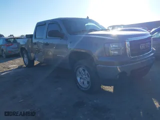 2008 GMC Sierra 1500 Work Truck with VIN 2GTEK133781178421, listed as a IAAI auction lot 41441844 with 213,315 mi miles. Bid and sale history available at carsss.com. Image 1.