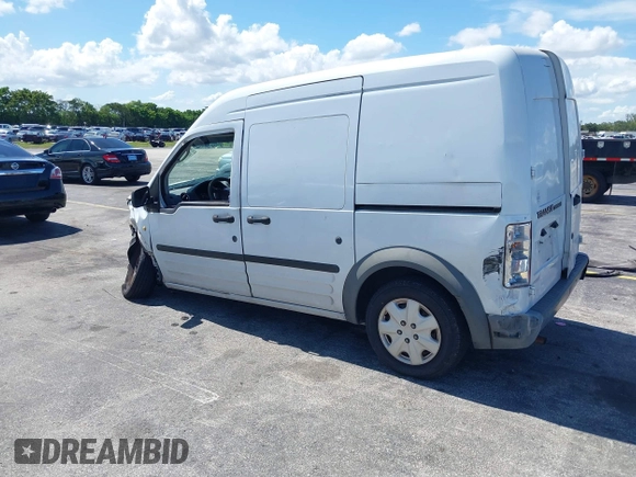 2010 Ford Transit Connect XL z VIN NM0LS7AN5AT016296, wystawiony jako IAAI lot #42597011 z przebiegiem 175 895 mil mil oraz . Historia ofert i sprzedaży dostępna na DreamBid. Obrazek 3.