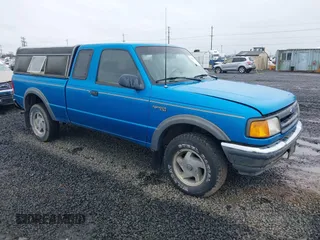 1993 Ford Ranger XLT z VIN 1FTCR15X7PPA62866, wystawiony jako IAAI lot #41838013 z przebiegiem 85 362 mil mil oraz . Historia ofert i sprzedaży dostępna na DreamBid. Obrazek 1.