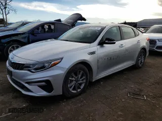 2020 Kia Optima LX z VIN 5XXGT4L34LG423685, wystawiony jako Copart lot #86995714 z przebiegiem 75 422 mil mil oraz Nie do naprawy • Non repairable. Historia ofert i sprzedaży dostępna na DreamBid. Obrazek 1.