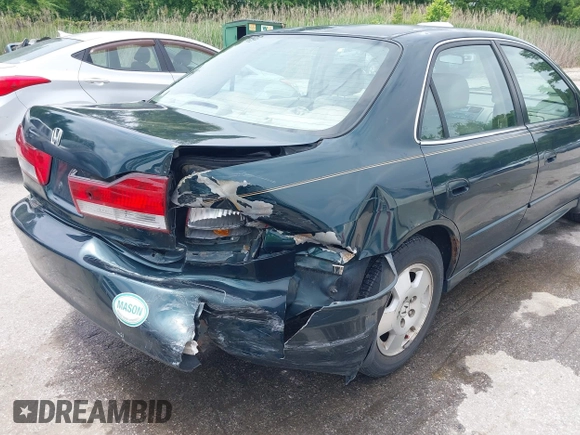 2001 Honda Accord EX с VIN 1HGCG16531A015929, выставлен на аукционе IAAI как лот 42362931 с пробегом 216 074 миль миль и . История ставок и продаж доступна на DreamBid. Изображение 17.