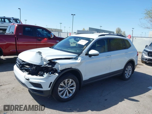 2019 Volkswagen Tiguan SE with VIN 3VV2B7AX8KM193166, listed as a IAAI auction lot 41957720 with 61,981 mi miles and . Bid and sale history available at DreamBid. Image 17.
