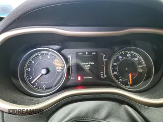 2016 Jeep Cherokee Latitude с VIN 1C4PJMCS8GW215956, выставлен на аукционе Copart как лот 61360485 с пробегом 101 150 миль миль и Списание • Salvage title. История ставок и продаж доступна на DreamBid. Изображение 9.