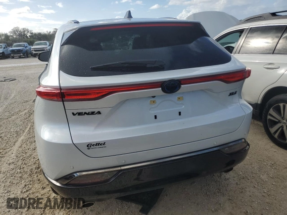 2024 Toyota Venza LE with VIN JTEAAAAH7RJ177286, listed as a Copart auction lot 75166474 with 5,967 mi miles and Non Repairable. Bid and sale history available at carsss.com. Image 6.