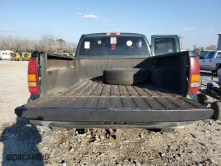 2001 Chevrolet Silverado 1500 LT with VIN 1GCEC19T21Z203162, listed as a Copart auction lot 46577965 with 308,212 mi miles and Salvage Title. Bid and sale history available at carsss.com. Image 6.
