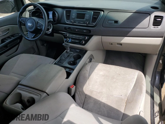 2015 Kia Sedona LX with VIN KNDMB5C1XF6021148, listed as a Copart auction lot 54574715 with 196,086 mi miles and Salvage Title. Bid and sale history available at DreamBid. Image 8.