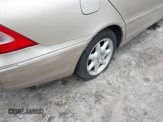 2003 Mercedes-Benz C 240 z VIN WDBRF61J43E013131, wystawiony jako IAAI lot #42036541 z przebiegiem Nie podano mil oraz . Historia ofert i sprzedaży dostępna na DreamBid. Obrazek 12.