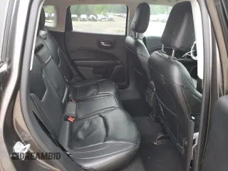 2018 Jeep Compass Limited z VIN 3C4NJDCB6JT436704, wystawiony jako Copart lot #59470265 z przebiegiem 84 581 mil mil oraz Szkoda całkowita • Salvage title. Historia ofert i sprzedaży dostępna na DreamBid. Obrazek 10.